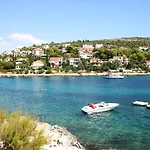 דירה Divine Seaview טרוגיר